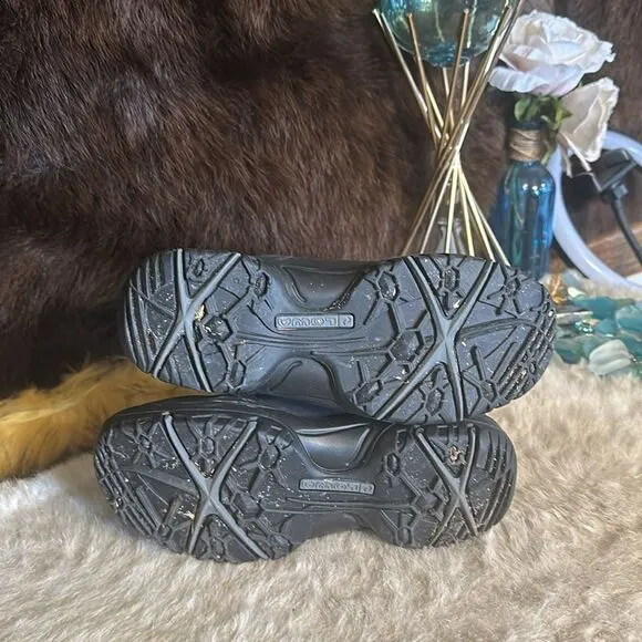 Lowa hiking boots 37.5 (5090)