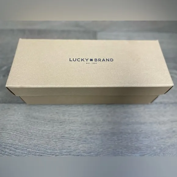 Lucky Brand Women's Alba Flats Women's Shoes - New in Box Size 5.5M