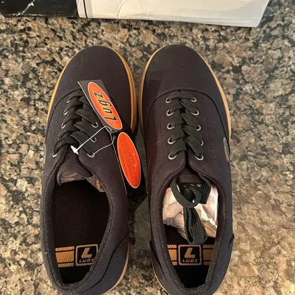 Lugz black vet canvas sneaker NIB 9.5