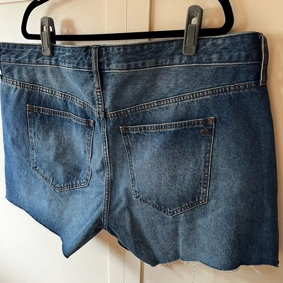Madewell Relaxed Denim Women’s NWT Plus Size‎ Jean Shorts Size 18