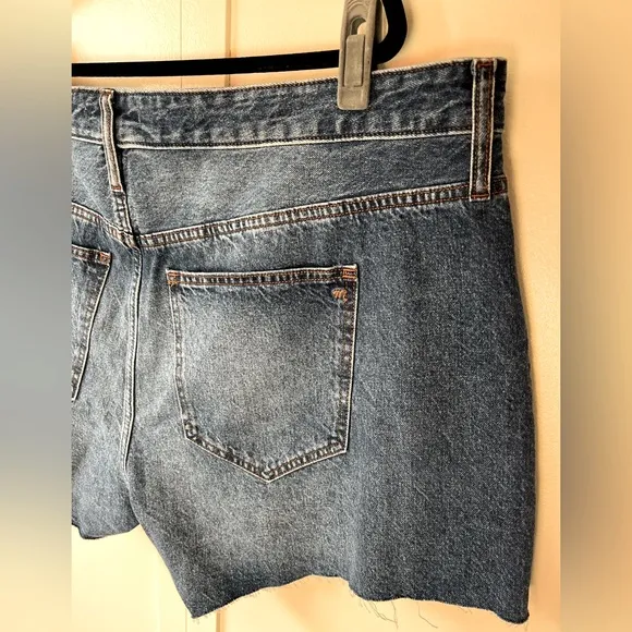 Madewell Relaxed Denim Women’s NWT Plus Size Jean Shorts Size‎ 22