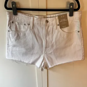 Madewell Relaxed White Denim Women’s NWT‎ Jean Shorts Size 30