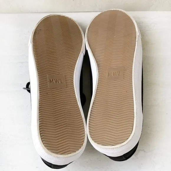 𝅺MADEWELL Sidewalk Low-Top Sneakers in Black Canvas Unisex. Men’s 7.5 Wom…