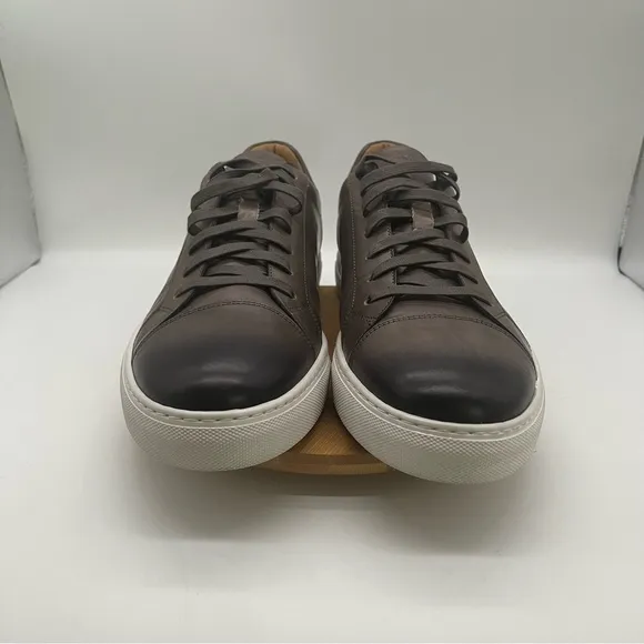 Magnanni Lace Up Sneaker - Gray Leather - Size 13