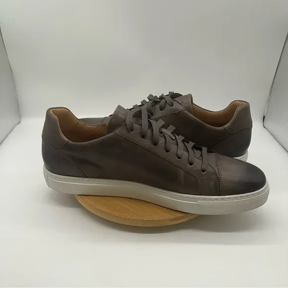 Magnanni Lace Up Sneaker - Gray Leather - Size 13