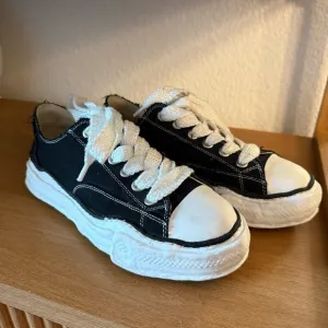 MAISON MIHARA YASUHIRO Black Hank OG Sole Canvas Low-Top Sneakers Size 41