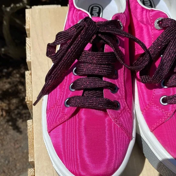 Marc Jacobs Empire multi color sole Sneakers in Magenta size 8