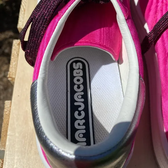 Marc Jacobs Empire multi color sole Sneakers in Magenta size 8