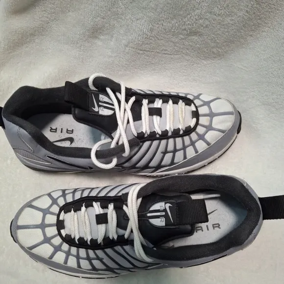Men Nike Air Max 120 OG Laser 819857-002 Men Size 9.5 Gray Black