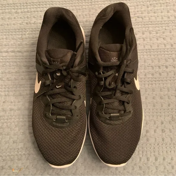 Men Nike Revolution 6 NN Running Walking‎ Shoes Size 9 Black/White DC3728 003