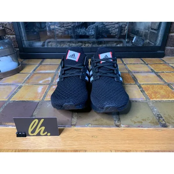 Mens 8.5 Adidas Ultraboost Clima U Black Athletic Running Shoes GY0526