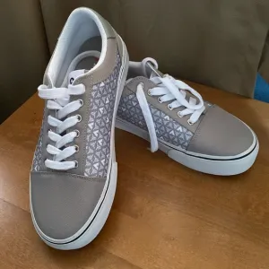 Men’s AIRWALK Sneakers
