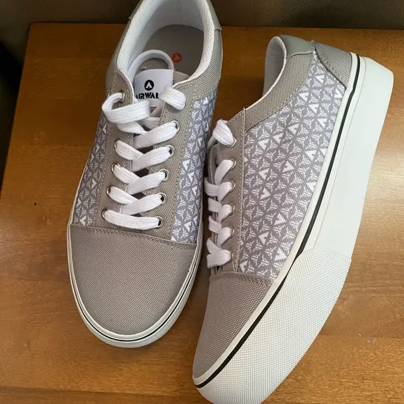 Men’s AIRWALK Sneakers