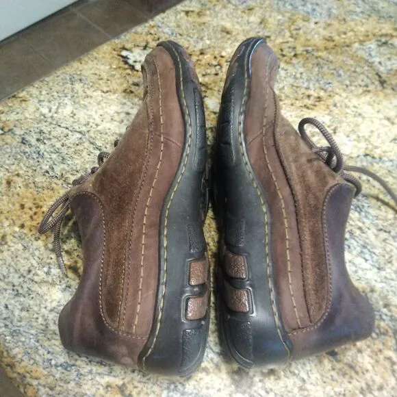 Men’s Born Handcrafted Footwear Size 11.5  45.5 Brown Casual Suede Shoes M6573