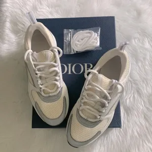 Men’s Dior- B22 Sneakers. Size 43 (US-9). White, Mesh, Silver tone Calfskin- GUC