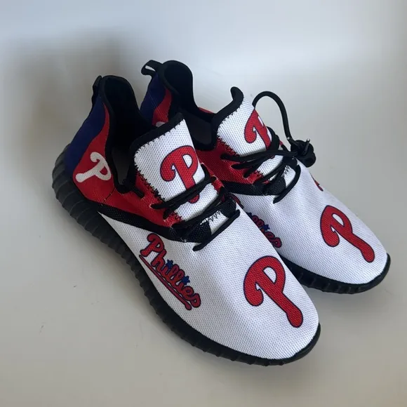 Mens Phillies canvas sneakers