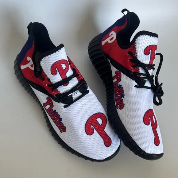 Mens Phillies canvas sneakers