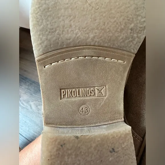 Men's Pikolinos Irun M0E-4244SO Taupe Leather (Size 43/US10)