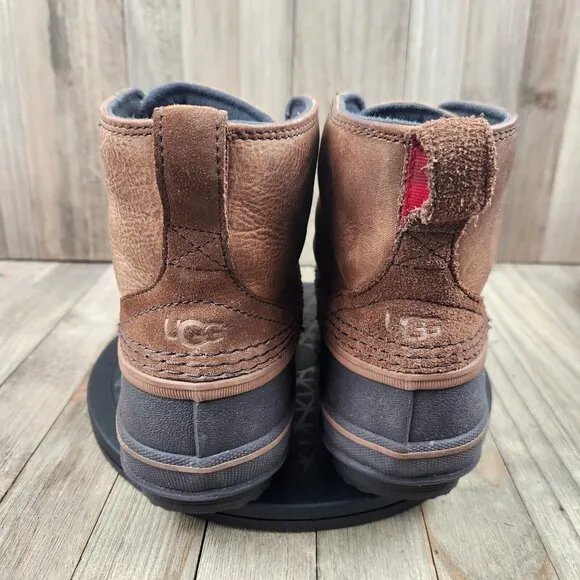 Mens Ugg Zetik size 8 Brown Leather Waterproof Duck Boots