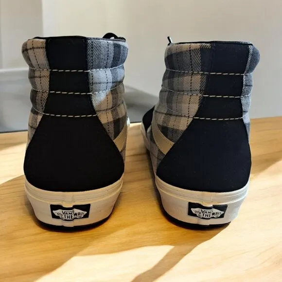 Men’s Vans High-top Plaid Canvas Sneakers Black, Gray Size 11 NWOT