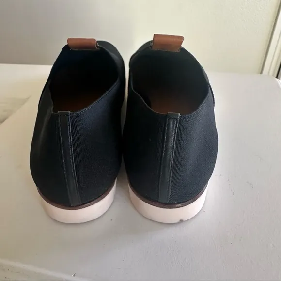 Mercedes Castillo Clelialug Loafer.‎ Size 8.5 Stretch Black