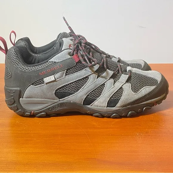 Merrell Castlerock Performance Footwear