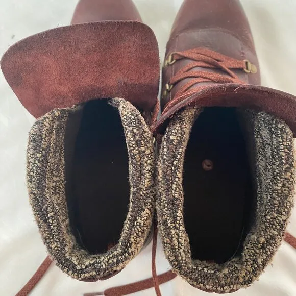 Merrell Eventyr Bluff Boots Women's 8.5 Wine Leather Lace-Up Waterproof Booties