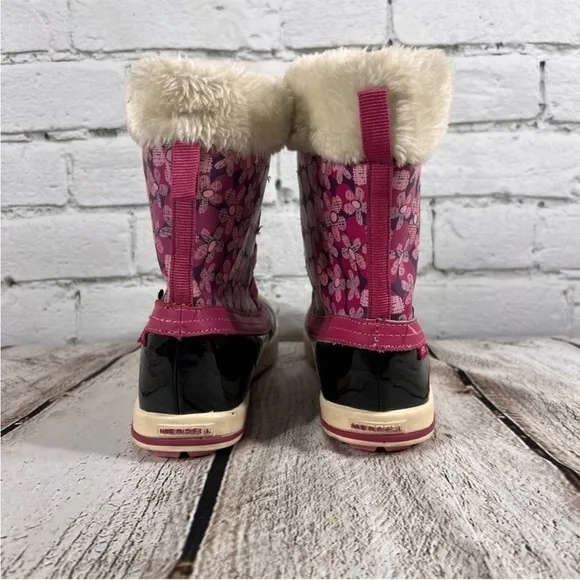 Merrell Girls Spruzzi Waterproof Rain / Snow Boots Size 5 Pink Floral