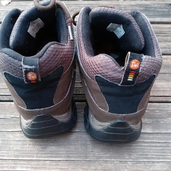Merrell Men 10.5 Moab Mid Gore-Tex Dark Earth Hiking Trail Boots J87701 Get out
