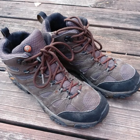 Merrell Men 10.5 Moab Mid Gore-Tex Dark Earth Hiking Trail Boots J87701 Get out