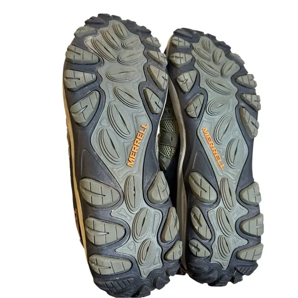 Merrell | Men’s Accentor 3 Waterproof Hiking Boots | Green/Black | Sz 9