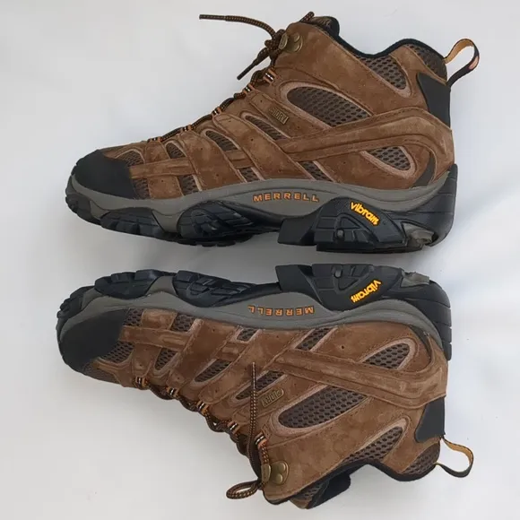 Merrell Moab Mid Top Waterproof Hiking Boots with Vibram Sole Sz 10W J06051W