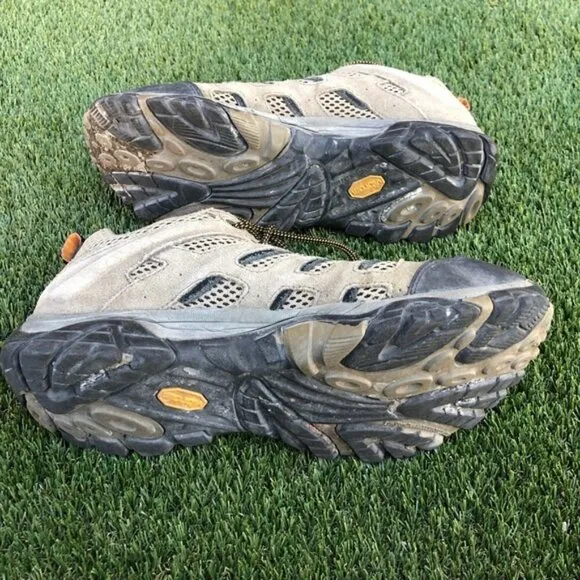 Merrell Moab Ventilator Mesh Hiking Shoe in Walnut 9.5