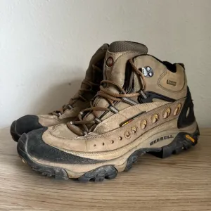 Merrell Pulse II Vibram Waterproof Hiking Boots Loden Taupe Mens Size 10