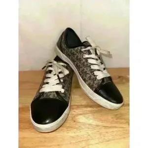 Michael Kors &quot;City&quot; signature graphic canvas/faux leather lace-up sneakers Sz 8