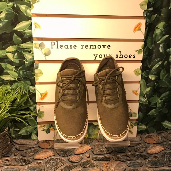 Michael Kors Finch canvas sneaker