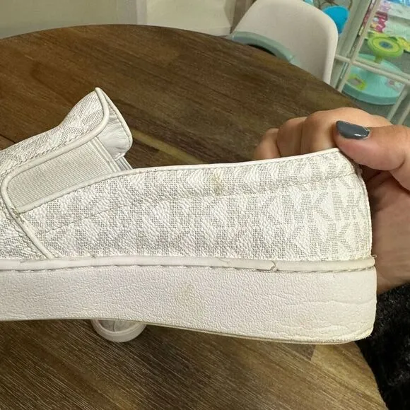 Michael Kors Keaton Slip On Sneakers White Sz 8.5