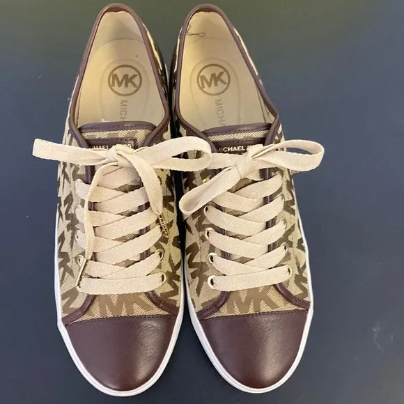 Michael Kors MK Logo City Sneakers Canvas &amp; Leather Size 9M - Beige/Brown