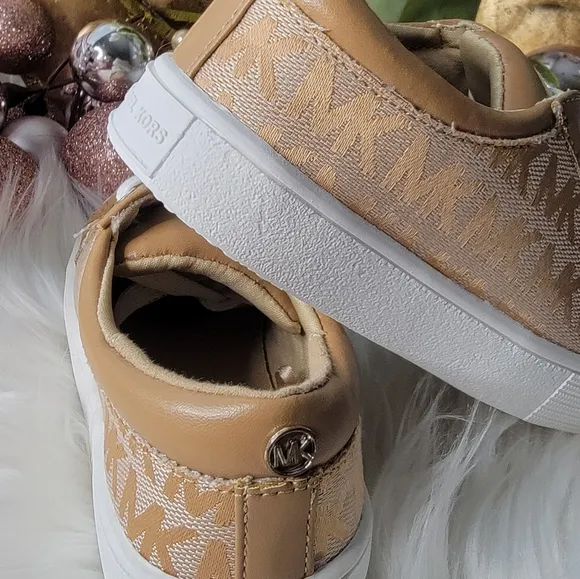 Michael Kors Toddler/Big Kid Sneakers