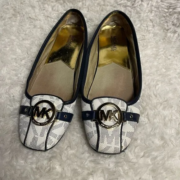 Michael Kors Women's logo White and Navy  slip on Flats  gold tone accent SZ10M
