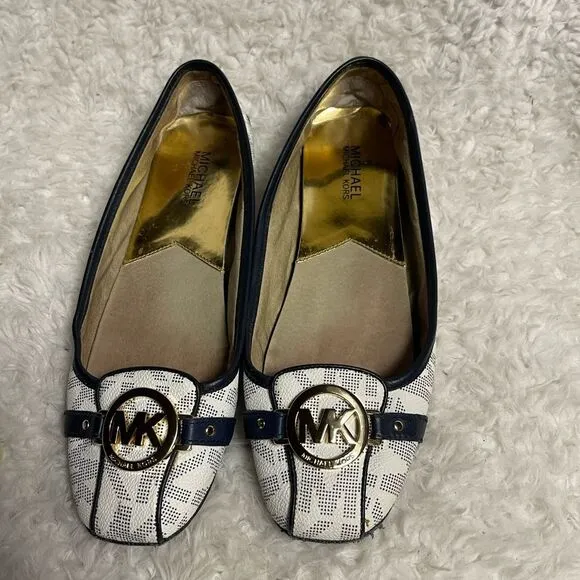 Michael Kors Women's logo White and Navy  slip on Flats  gold tone accent SZ10M