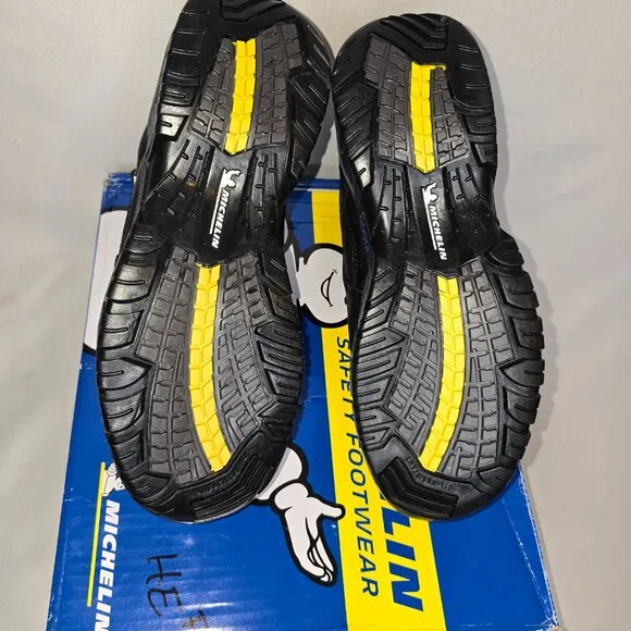 Michelin Hydroedge Waterproof Work Boot XHY866 in BLK, Size 8W, NIB