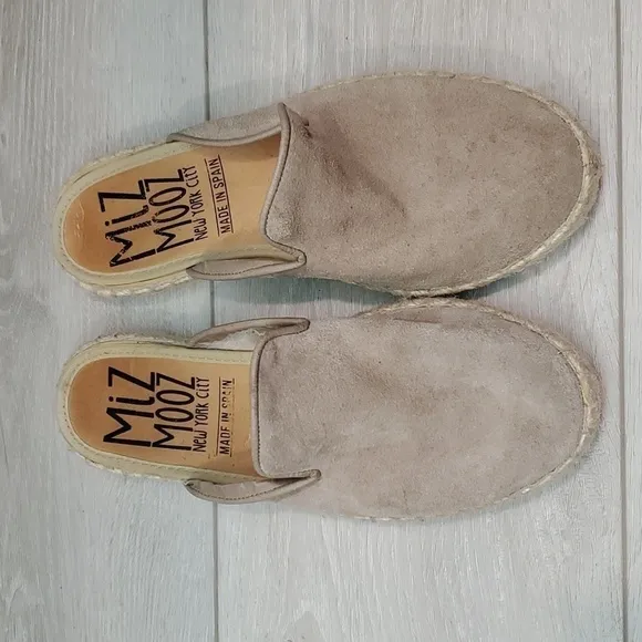 MizMooz Womens NY Suede Loafer Flats Slide shoes sz 37/6.5-7