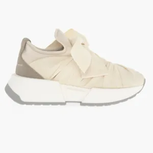 MM6 Maison MargielaBandaged Bow Sneakers size 39 (US 9)