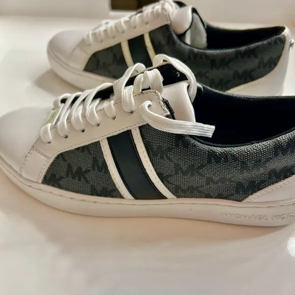 Monae Signature Logo Lace-Up Sneakers