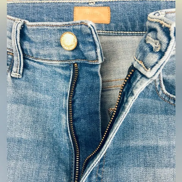 MOTHER The Hustler Ankle Fray In Shaken, Not Stirred  Wash Size 25