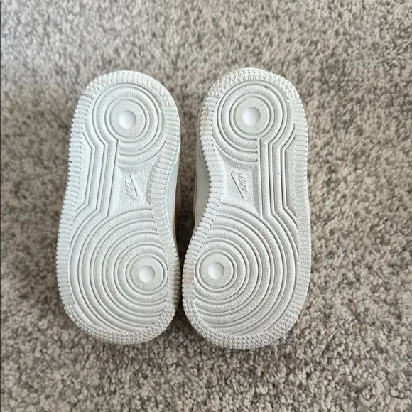 Mushroom AF1 Nike Yellow Sneakers Vibrant Design