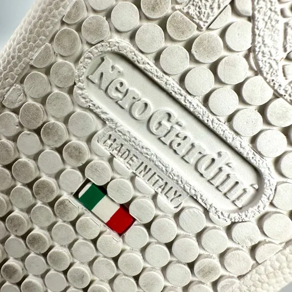 Nero Giardini Women's Lace Sneakers. Made in Italy. Size: US 5