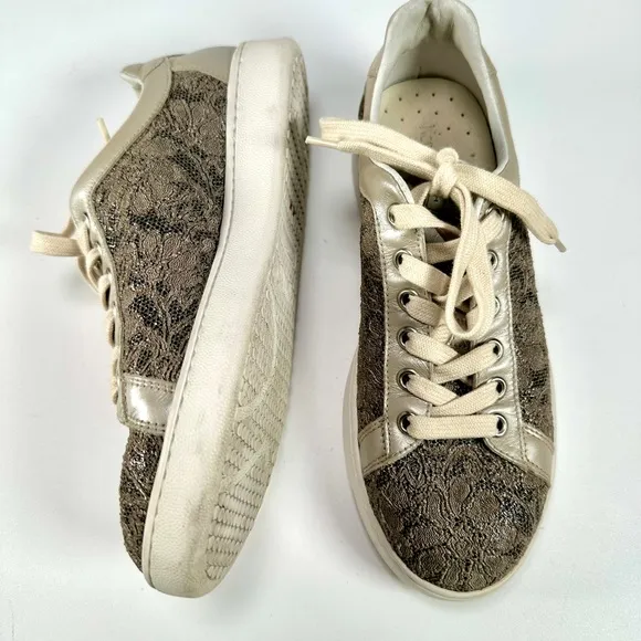 Nero Giardini Women's Lace Sneakers. Made in Italy. Size: US 5