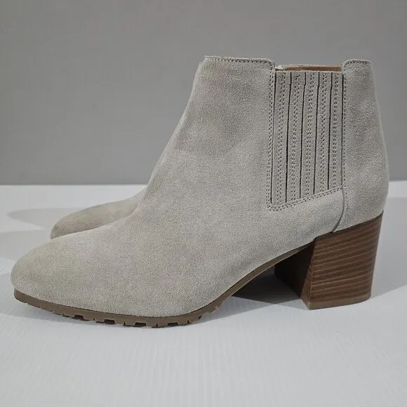 NEW Aquatalia Charlotte Ankle Bootie Waterproof Grey Suede Size 8.5